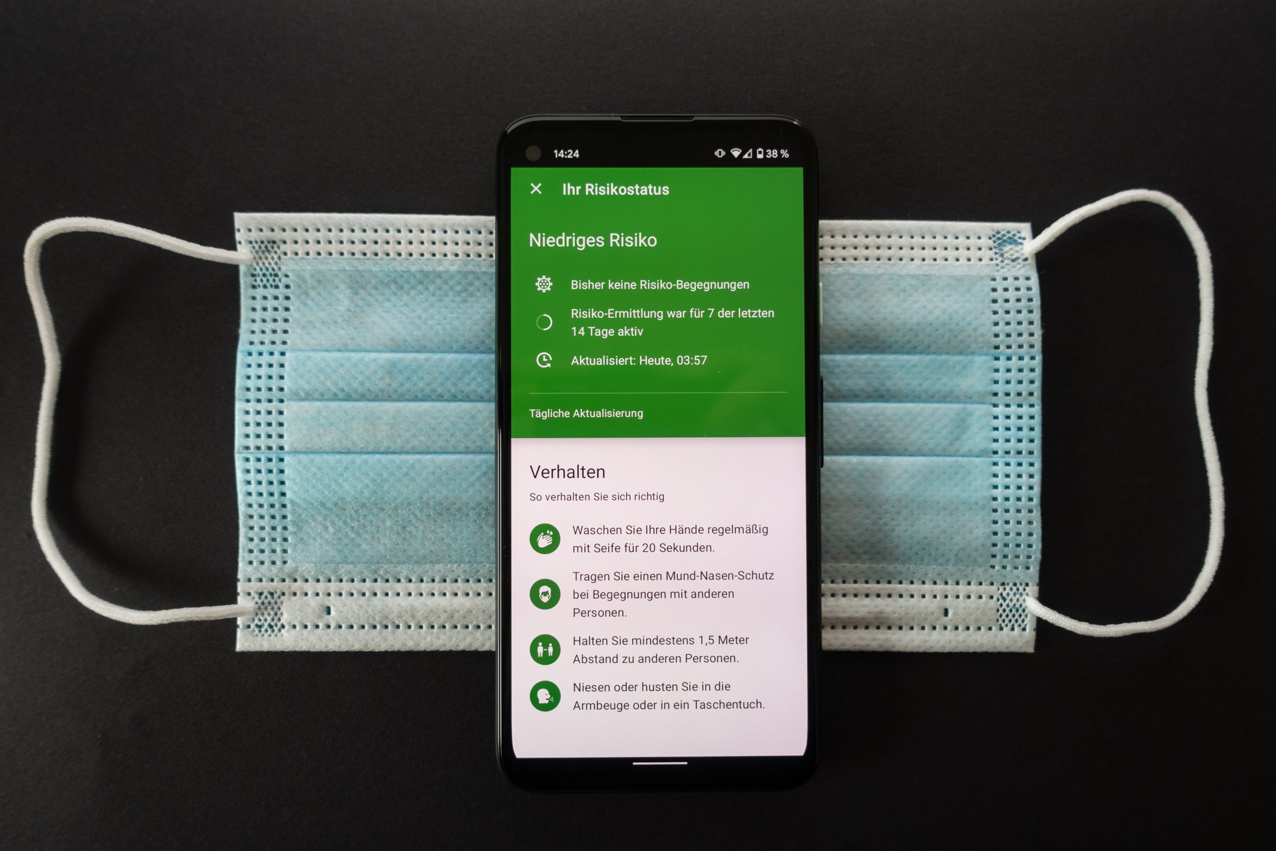 Baixa incidència tecnològica per detectar casos positius de COVID-19 a través d’Apps de rastreig de contactes